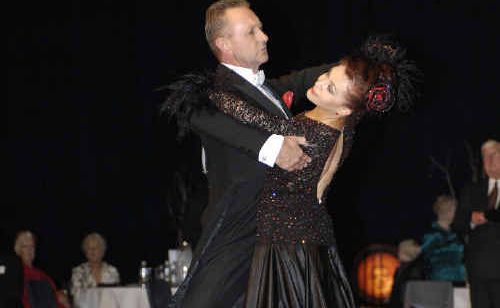 David and Irena Brooks performing the waltz at the Tasmanian Dancesport Championships. David and Irena Brooks performing the waltz at the Tasmanian Dancesport Championships.